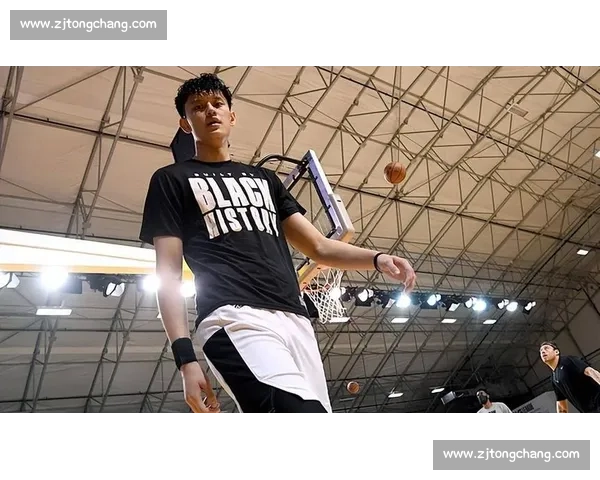 跨界风暴！模特转型篮球新星加盟上海大鲨鱼队